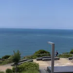 Lejlighed Premium Apartment, Free Parking, Breathtaking Ocean View *