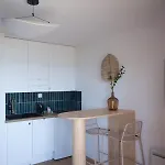 Lejlighed Premium Apartment, Free Parking, Breathtaking Ocean View